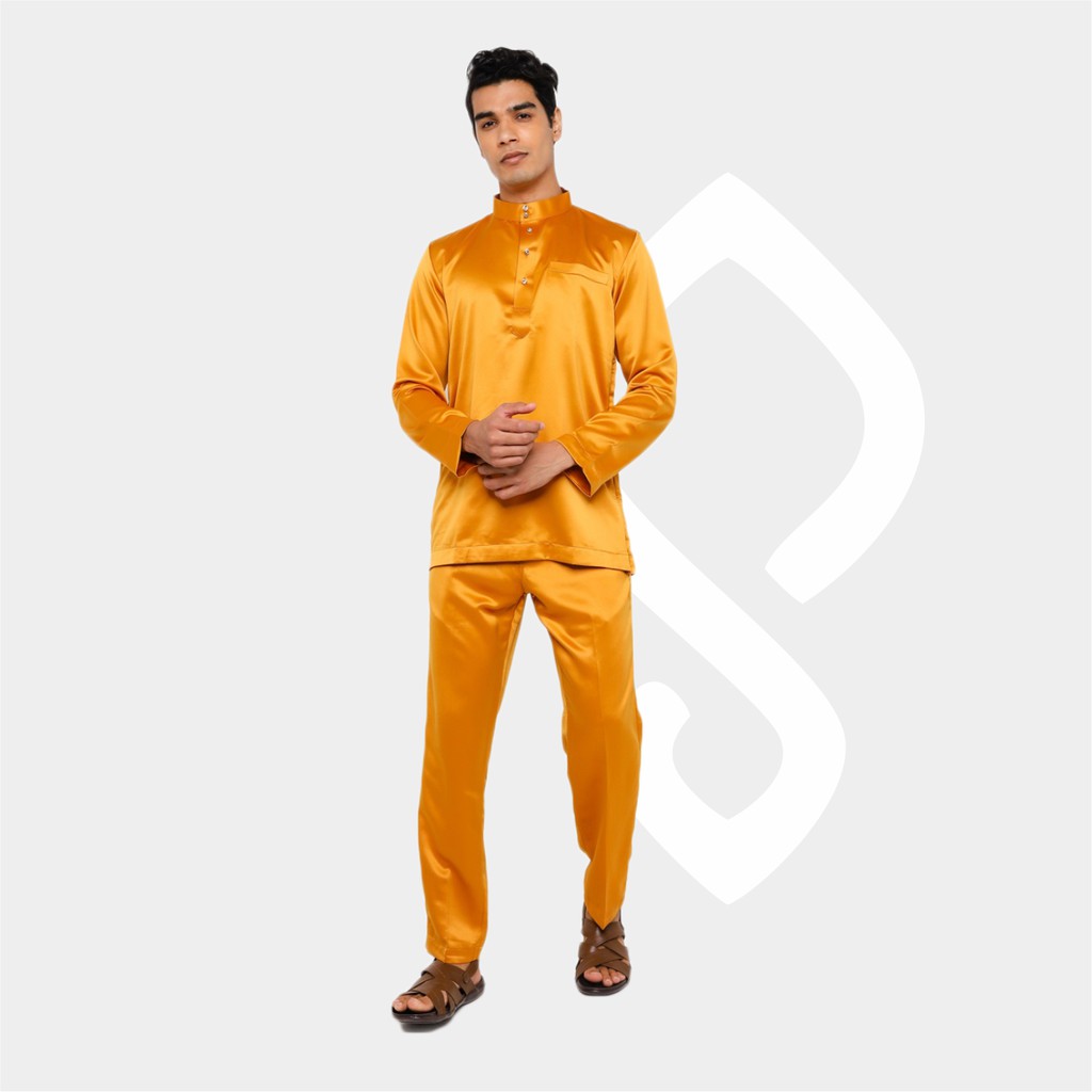 Baju Koko Pria Melayu Cekak Musang Bahan Satin Setelan Muslim Kurung Teluk Belanga Kunyit