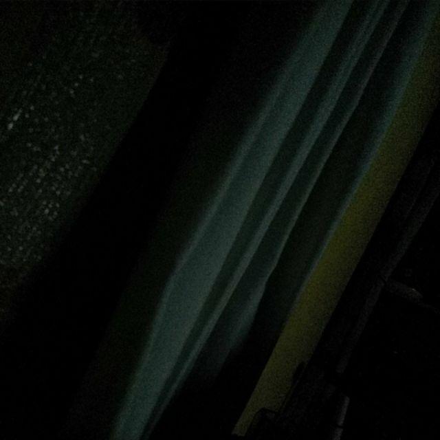 Hanger Gantungan Baju Besi Ulir