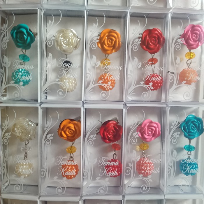 ISI 100 BIJI SOUVENIR PERNIKAHAN BROS DAGU JURAI KEMAS MIKA SOUVENIR PERNIKAHAN UNIK SOUVENIR LUCU SOFENIR PERNIKAHAN SOPENIR PERNIKAHAN SOVENIR PERNIKAHAN SOUVENIR PERNIKAHAN MURAH UNIK SOUVENIR BROS DAGU UNIK SOUVENIR TERMURAH-4