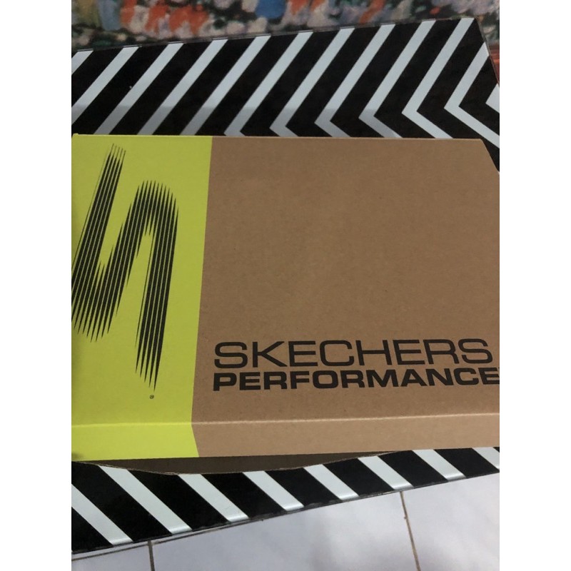 sketchers ultra go goga mat