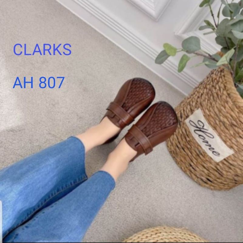 Sepatu Clarks Flat AH 807 / Sepatu wanita clarks flat