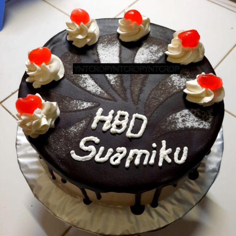 

Cake ultah kue ulang tahun black forest full coklat UK 18cm homemade enak&yang pasti selalu fresh