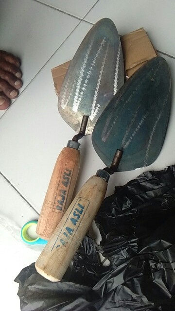 Sendok Semen # Galur / Baja Per Pcs