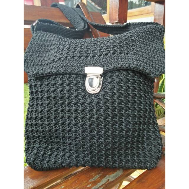 

Slingbag gesper kotak single color