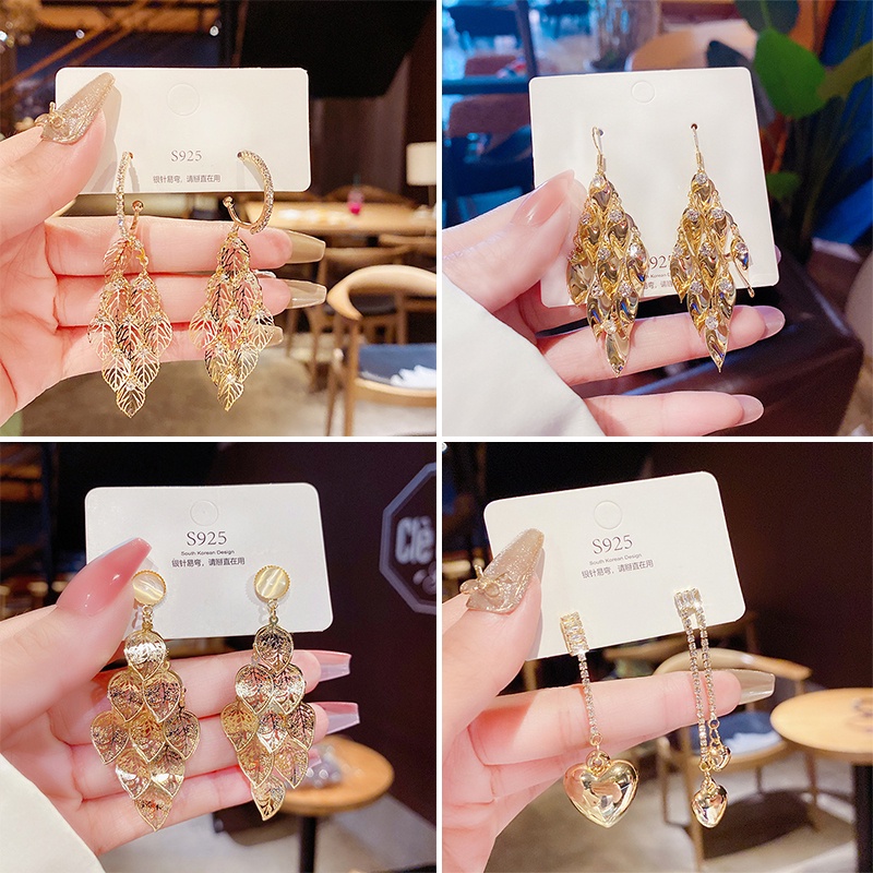 Anting Kait Gantung Bahan Sterling Silver 925 Desain Daun + Rumbai + Berlian Gaya Korea Glamor Untuk Wanita