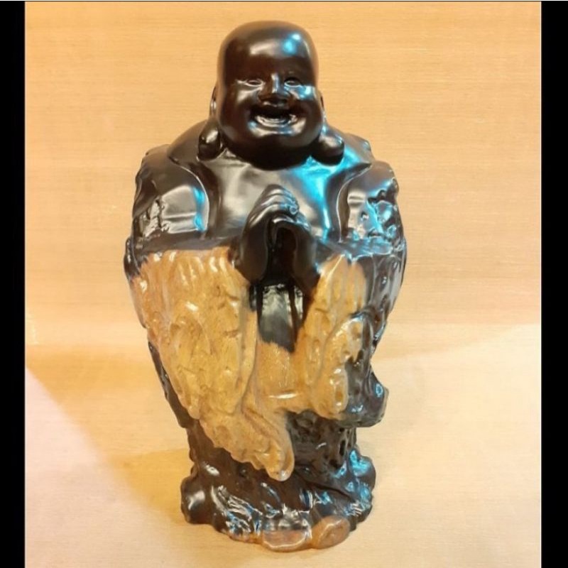 Patung Julaihud Kayu Eboni