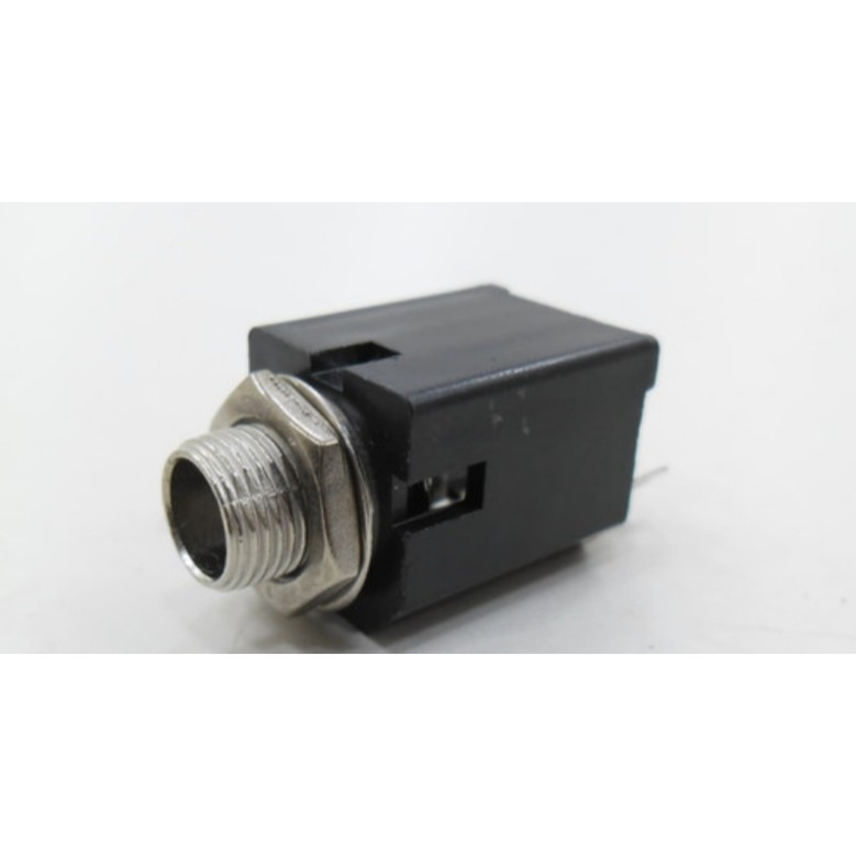Soket Socket Akai Stereo Kotak Hitam