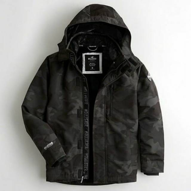 Hollister Mens Faux-Fur-Lined Jacket Camouflage