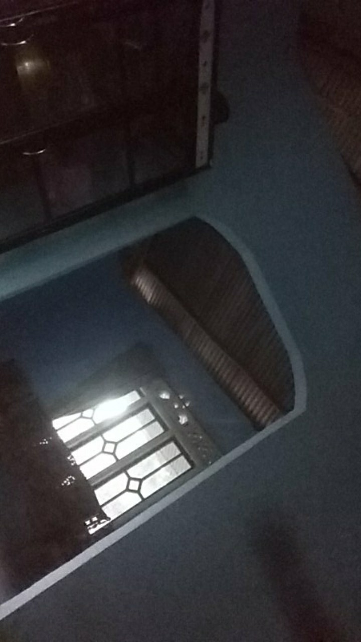 Bayar Di Tempat (cod) Wallpaper Dinding Motif Kembang Emas ±45 Cm X 10 M