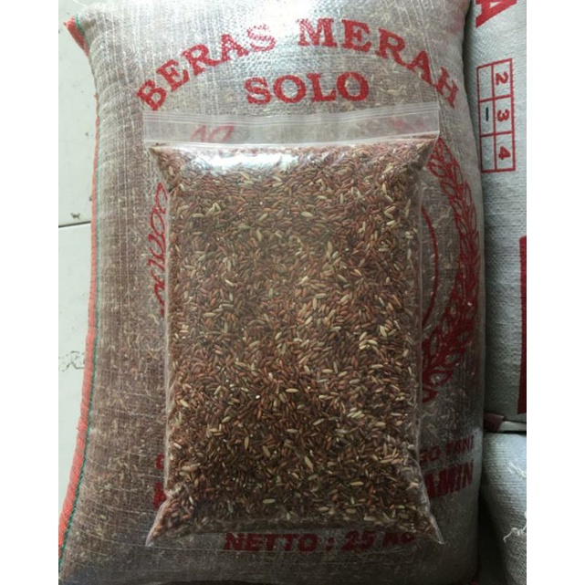 pakan ayam beras merah kemasan 1kg untuk ayam / burung