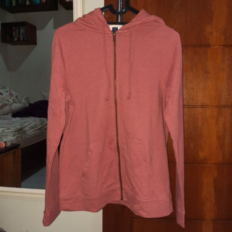 PRELOVED HOODIE UNIVERSAL THREAD SIZE M WARNA MERAH BATA MAROON