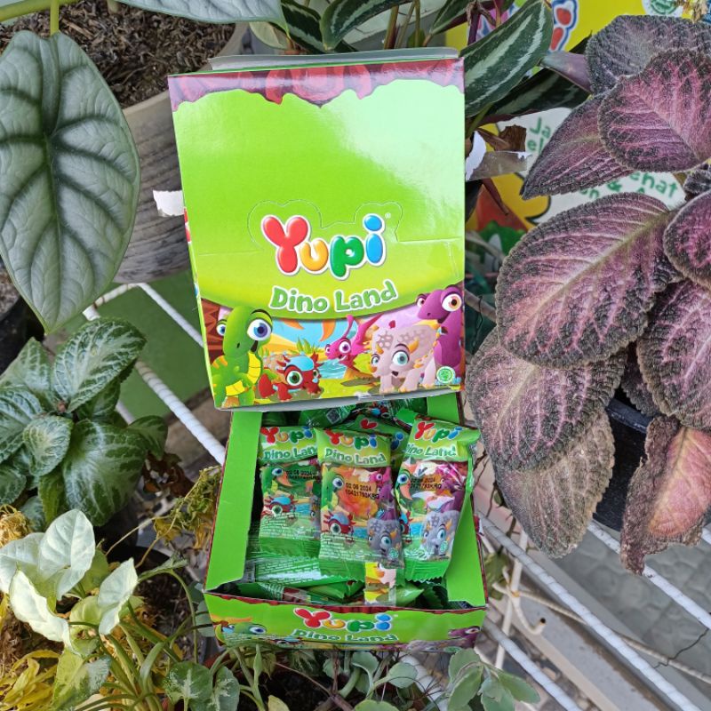 PERMEN YUPI  BOX ISI 24PCS