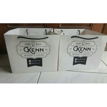 

paperbag ivory putih sablon ukuran 25X25X24