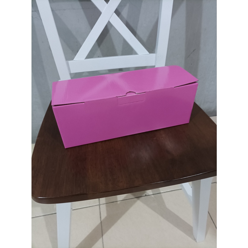 

dus sepatu wanita pink glossy size 28x10x10