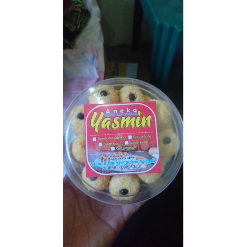 

kue janit
