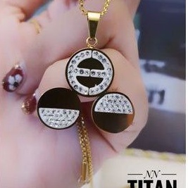 TiTanium kalung wanita H09