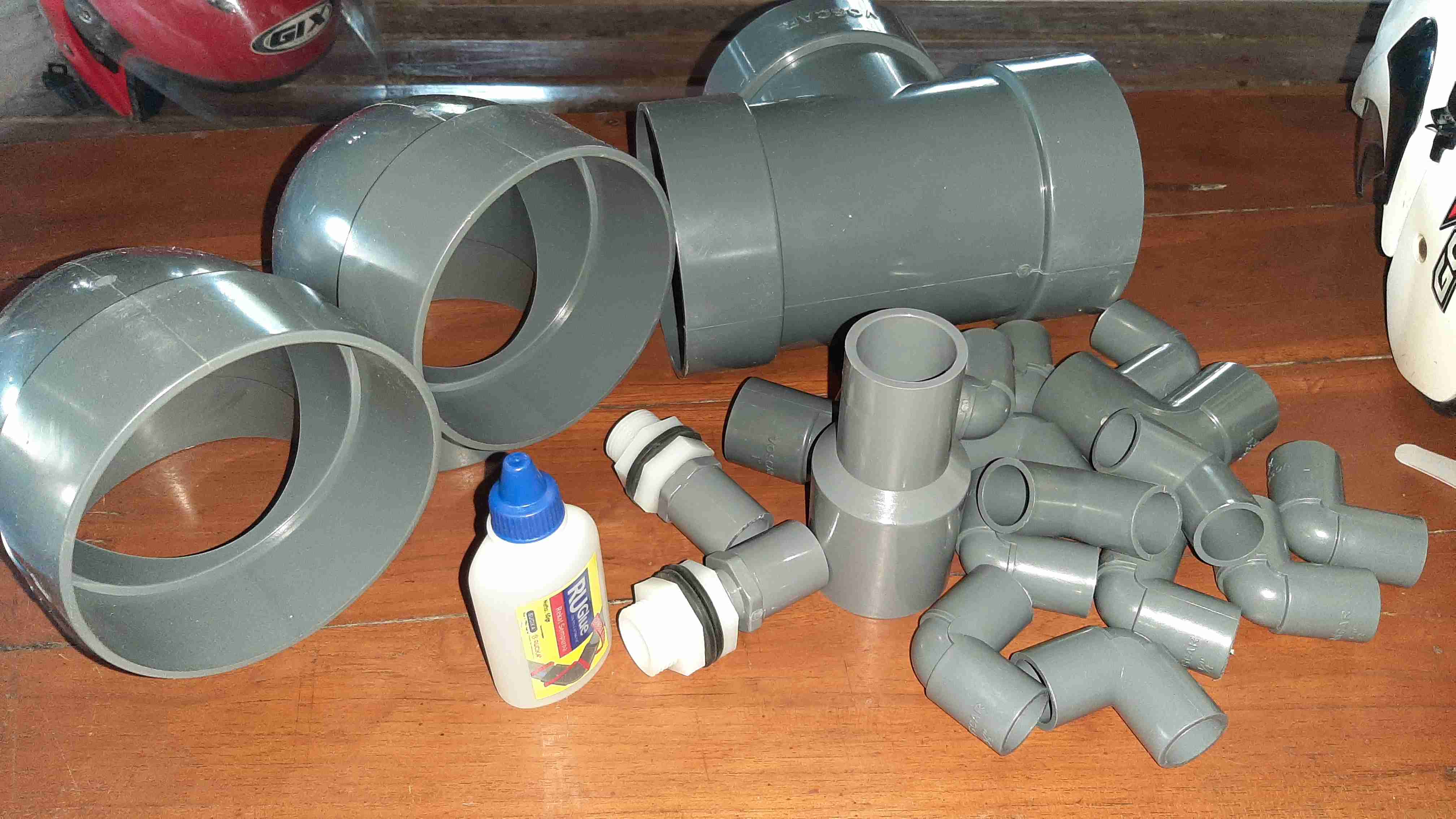 Tee Voscar 4 Inch D Pvc / T Te D