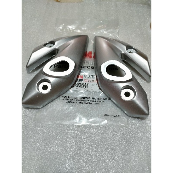 dudukan lampu sen bracket dudukan sen assy reteng vixion old lama 2007-2012