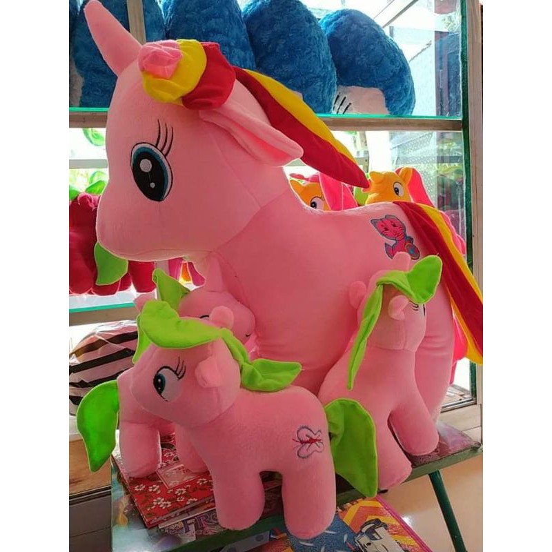 Kuda pony jumbo beranak