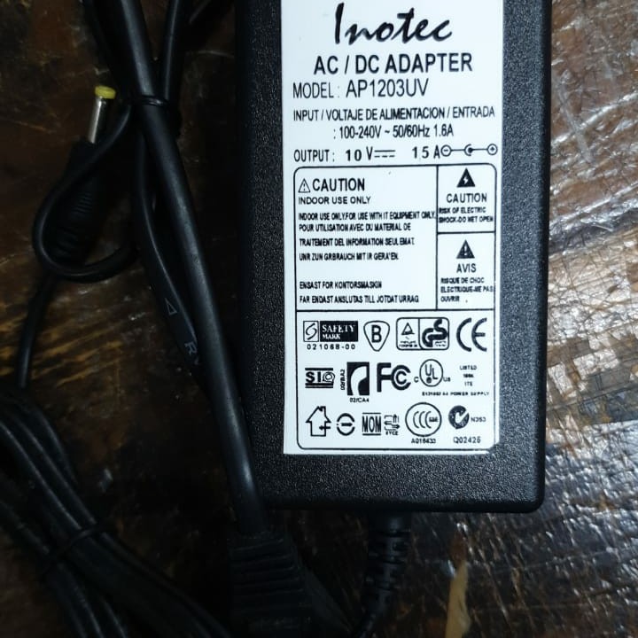 Adaptor untuk DVD Portable 10V