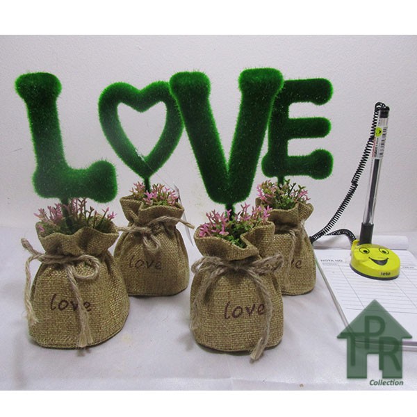 Buket Lumut HOME + LOVE Karung set.