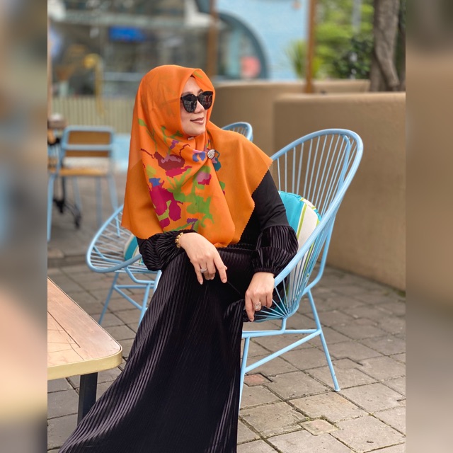 Jilbab Etnik Lagosi in Orange