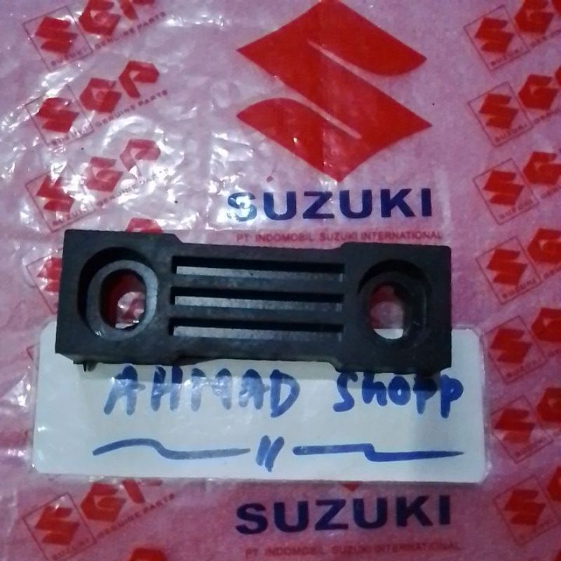 karet ganjal ganjel dudukan tangki suzuki GSX 150 original