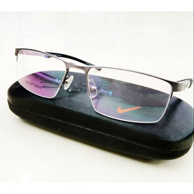 Frame kacamata Pria Elegan Titanium Half Nike-C4 Size Besar - Simple Comfort