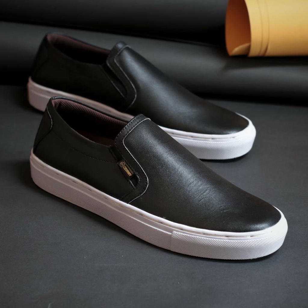 Sepatu Slip-On Casual Pria kulit  Asli Cvny Mori Original  Sepatu Kasual Santai Pria kulit Asli