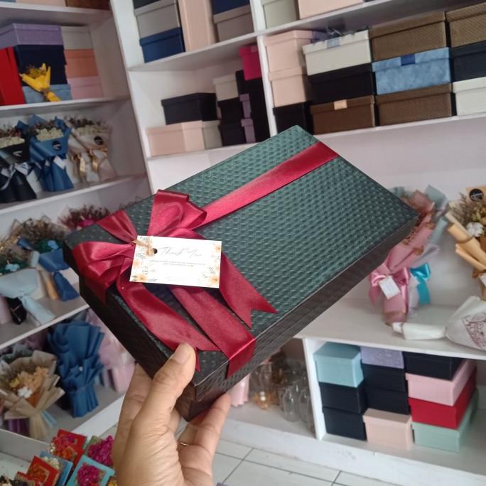 

[COD] kotak kado / box gift ukuran 25x14x6cm [COD]