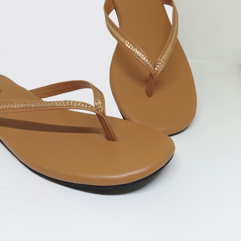 Sandal jepit ukuran jumbo besar 41-42-43-44-45 Sendal japit wanita big size / sandal flat teplek casual santai cewe