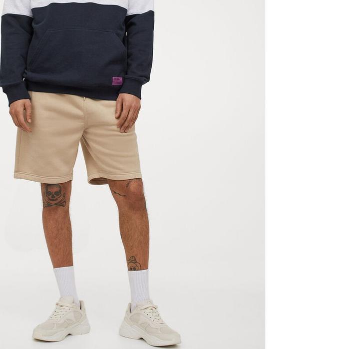 ❂ SWEATSHORT H&M / SWEATSHORT HNM / CELANA PENDEK HNM / CELANA PENDEK H&M / SWEATSHORT PRIA ☺