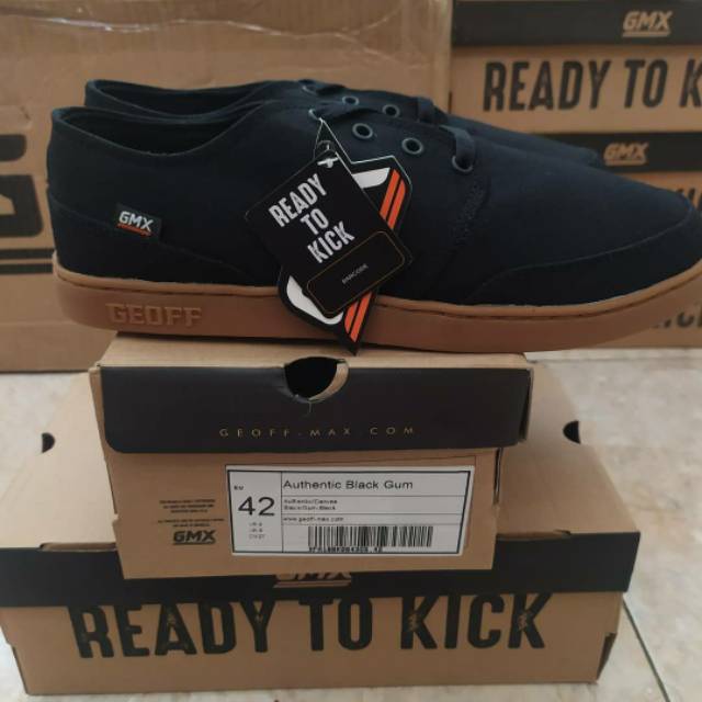 GEOFF MAX AUTHENTIC BLACK GUM