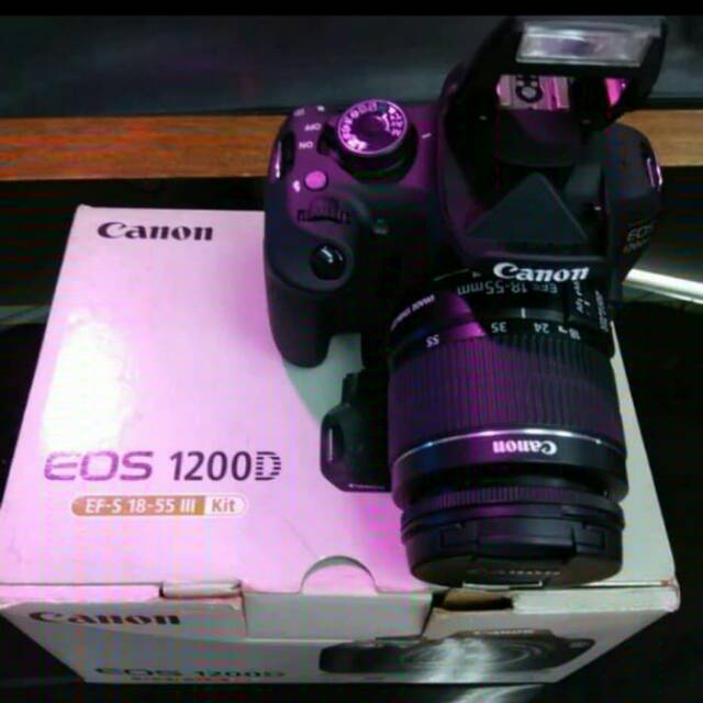 Camera DSLR Canon 1200D