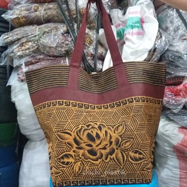 Tas hajatan batik elegan mewah 22x22