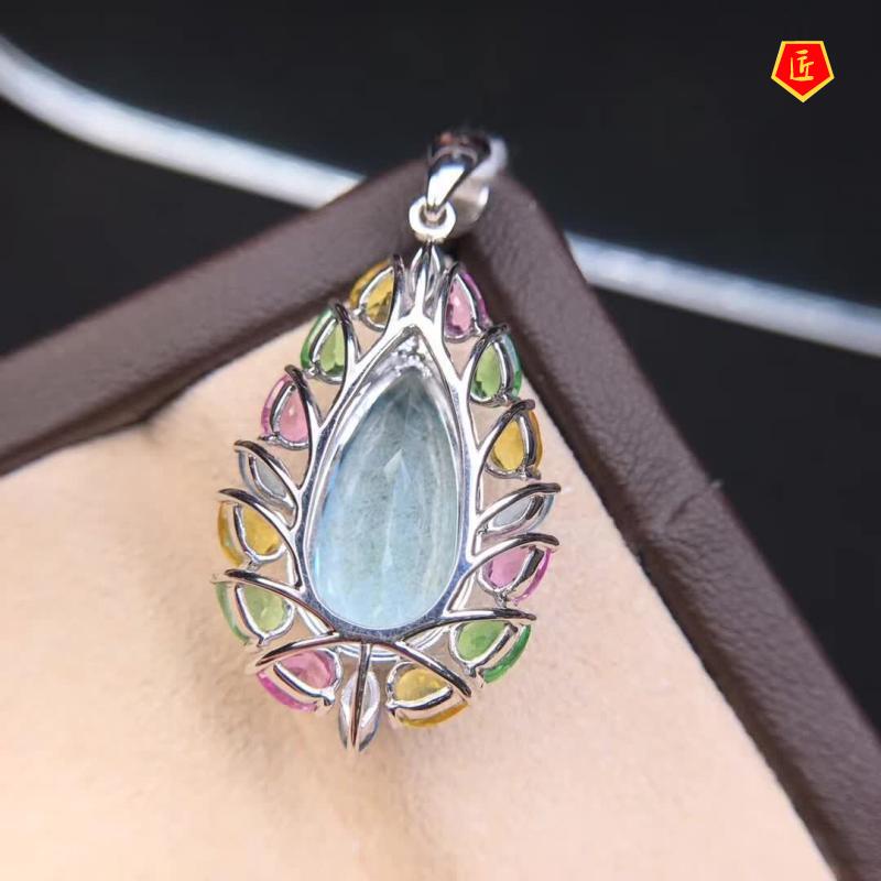 [Ready Stock]Aquamarine Pendant Fashion Necklace Stylish and Elegant