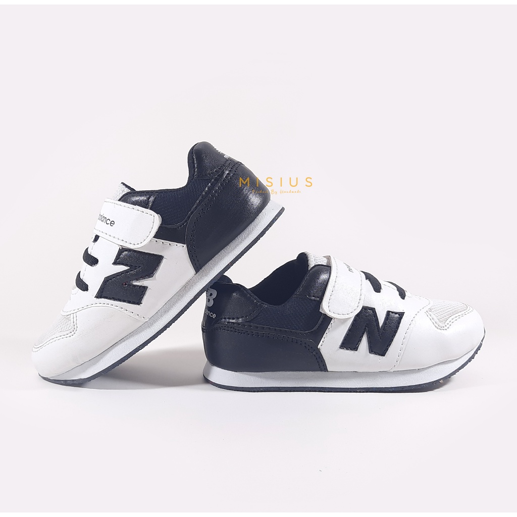 Sepatu Olahraga Anak Sneakers Anak Ringan Sepatu Lari Anak