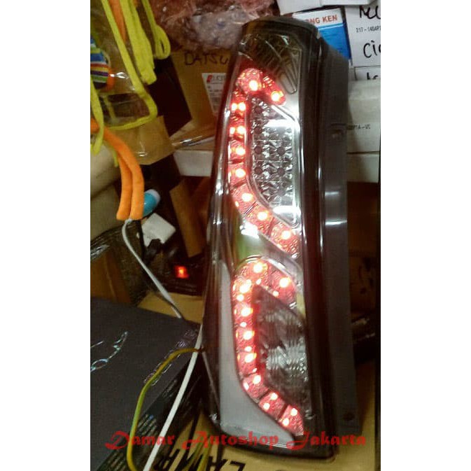 STOPLAMP TOYOTA AVANZA 2004 2011 LED CRYSTAL BLACK ALL SMOKE EAGLE E