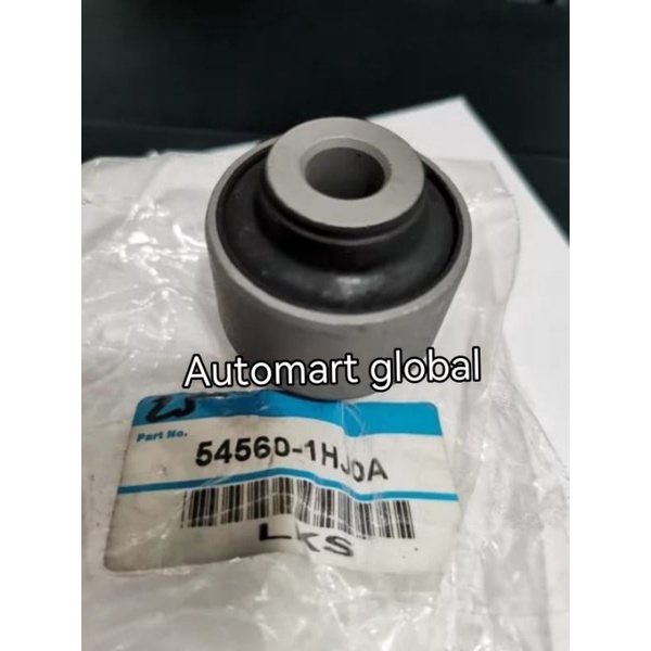 Bushing arm nissan march