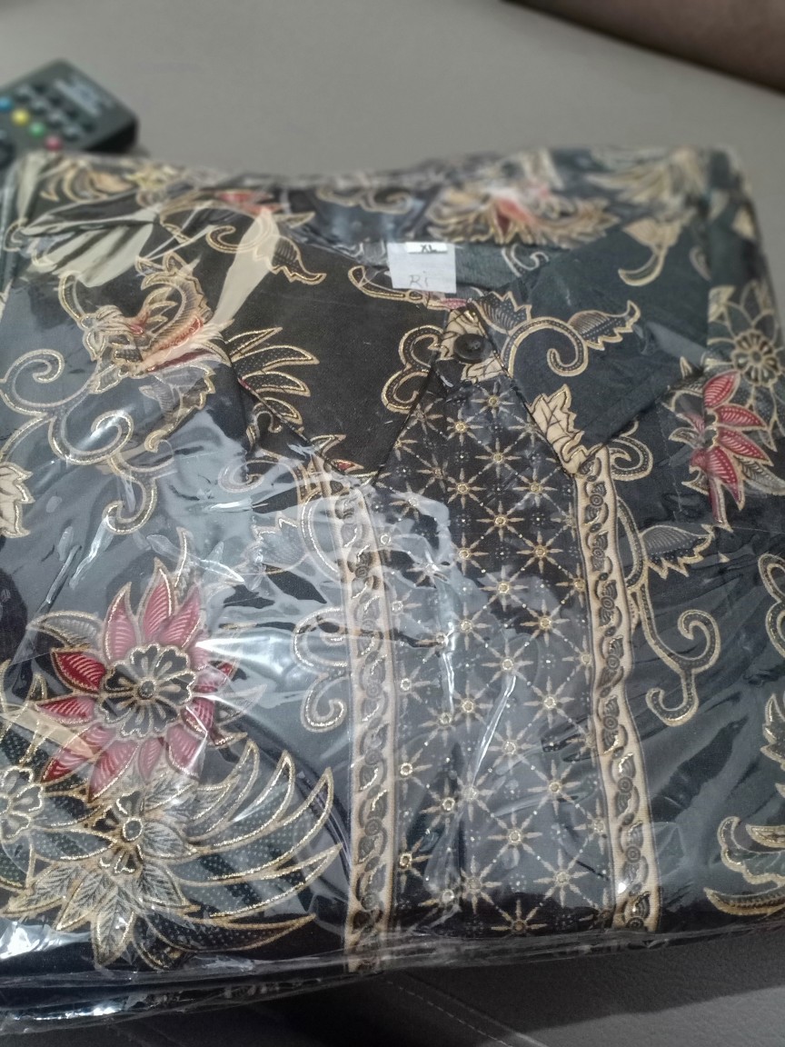 (cod) Kemeja Batik Pria/kemeja Cassual/kemeja Wisuda/kartinian/kemeja Engagement