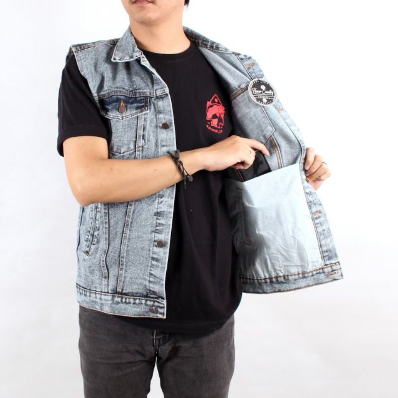 Jaket Rompi Jeans Sandwash Emblem - Jaket Motor Club - Jeans Jacket