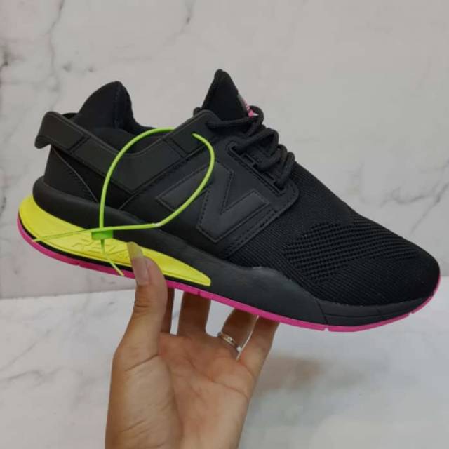 New balance 247 Revlite black solar