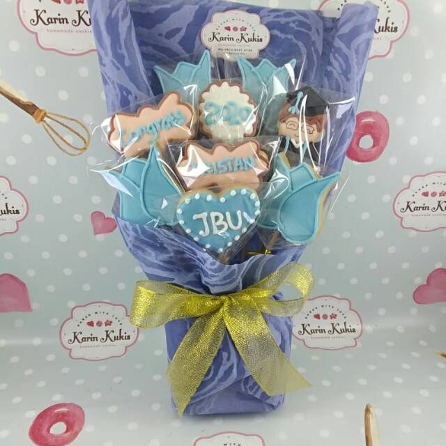 

HAND BUKET KUKIS TEMA WISUDA