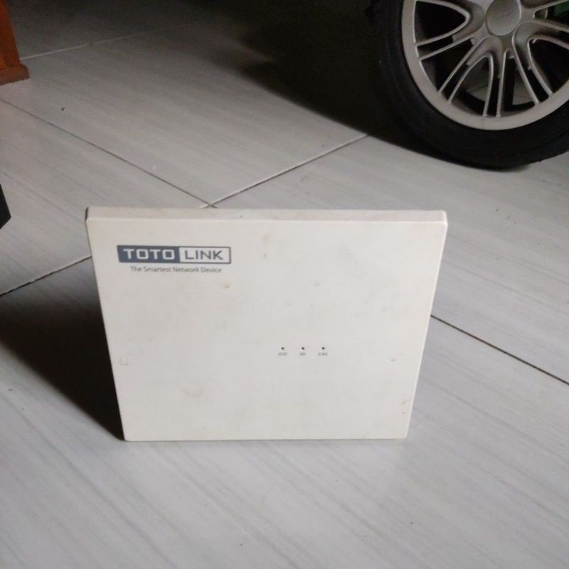 TOTOLINK A830R bekas