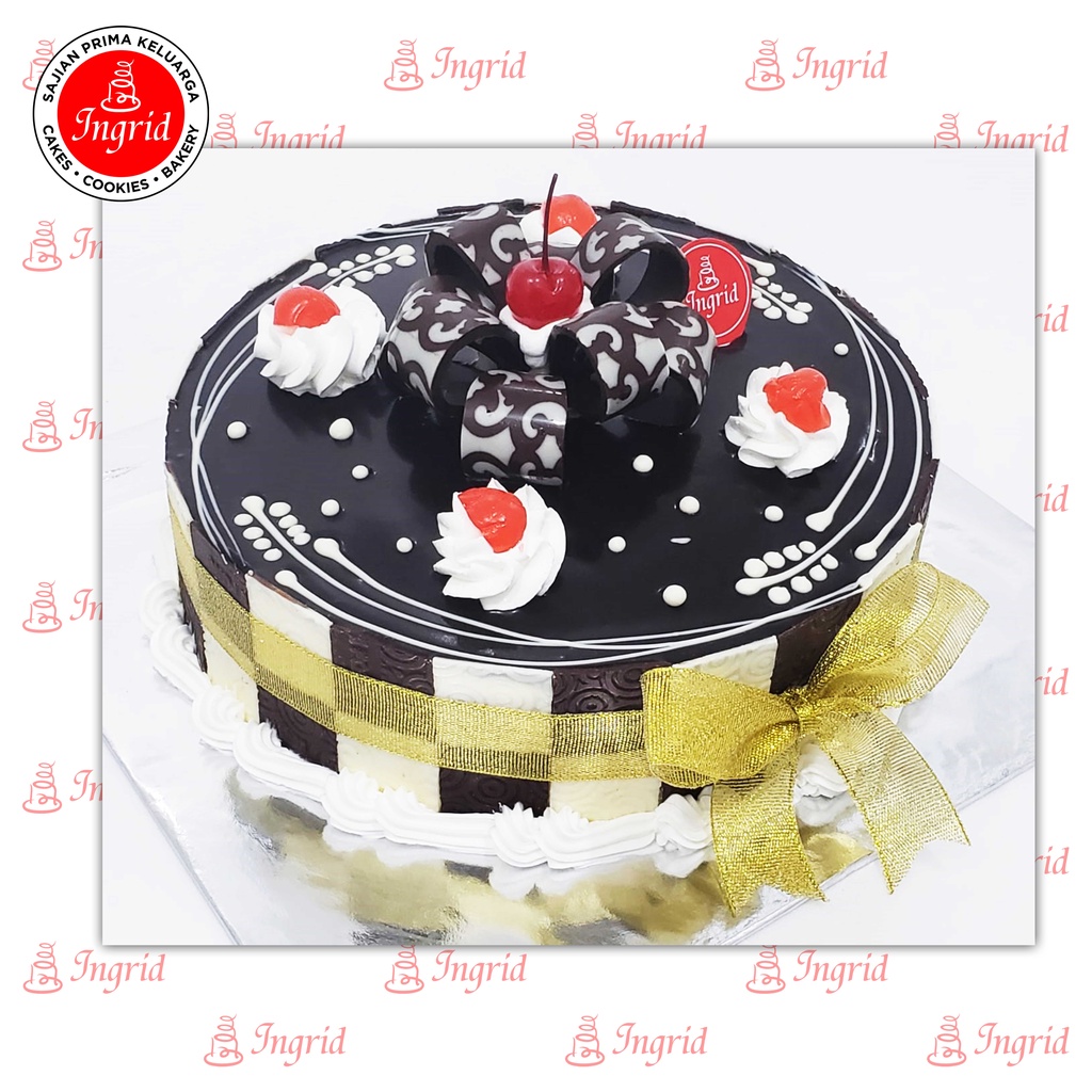 

Kue Ulang Tahun / Blackforest Cake / Kue Coklat / Kue Blackforest