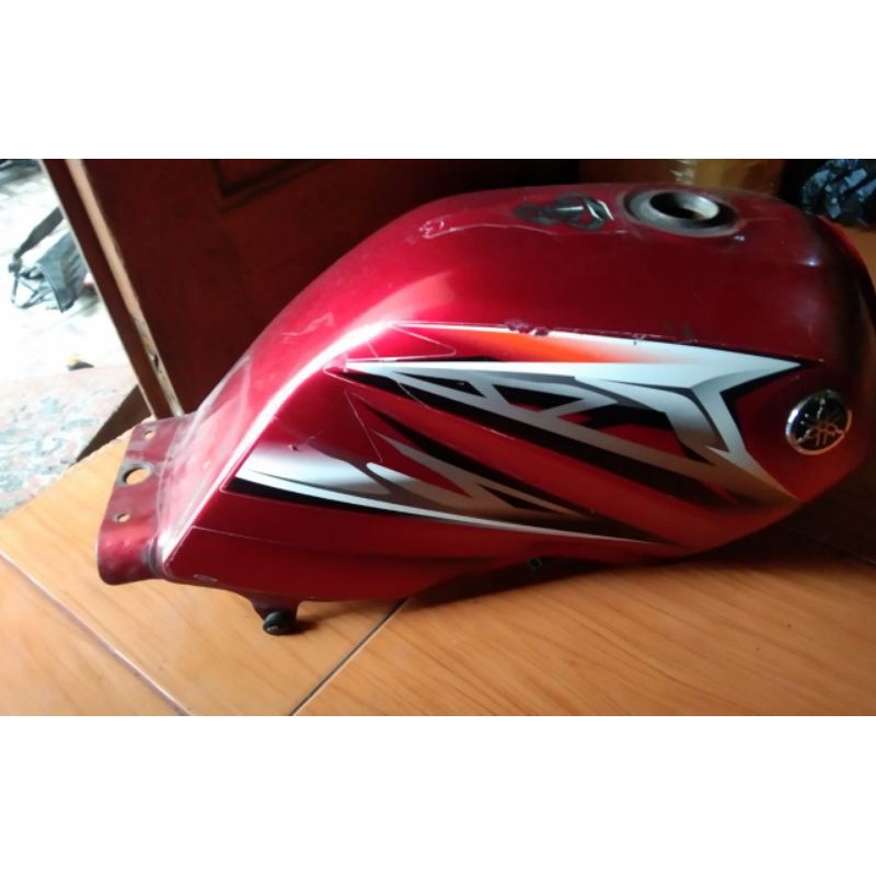 tangki Scorpio z old 2008 merah original copotan siap pake no rembes