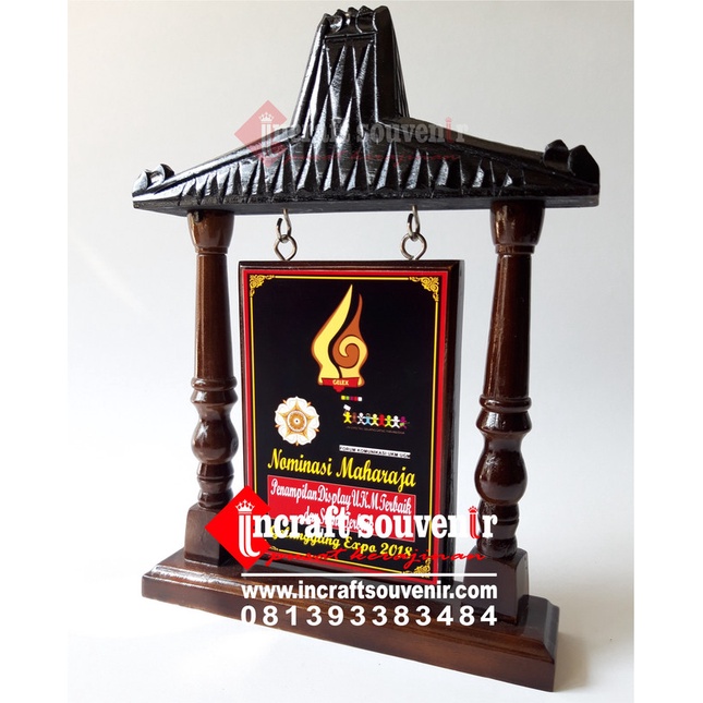 PLAKAT SOUVENIR KAYU UNIVERSITAS GADJAH MADA