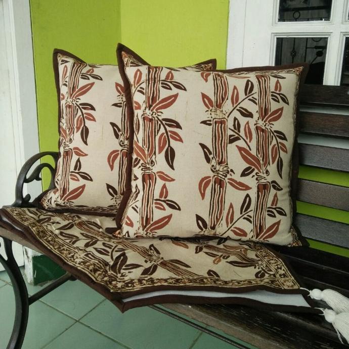 Sarung Bantal Kursi Sofa Set Batik Risang Coklat