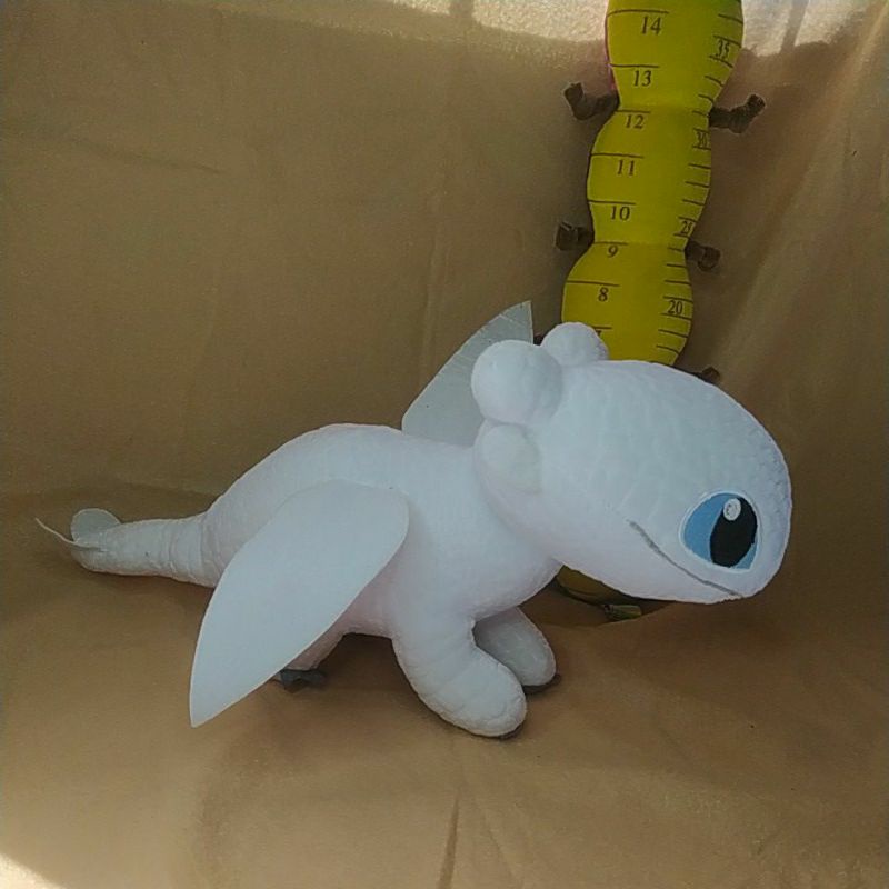Boneka lighfury how to train your dragon dreamworks