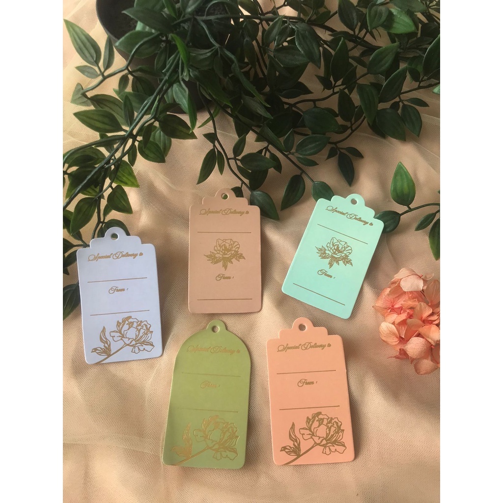 

HANGTAG HAMPERS FOIL GOLD